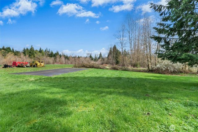 17030 174th Avenue NE, Woodinville, WA 98072