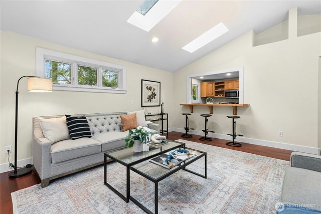 17030 174th Avenue NE, Woodinville, WA 98072