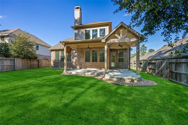 116 Brighton Woods Court, Conroe, TX 77318