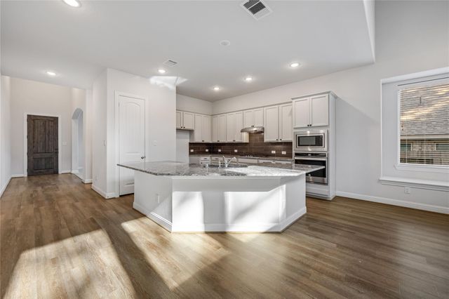 116 Brighton Woods Court, Conroe, TX 77318