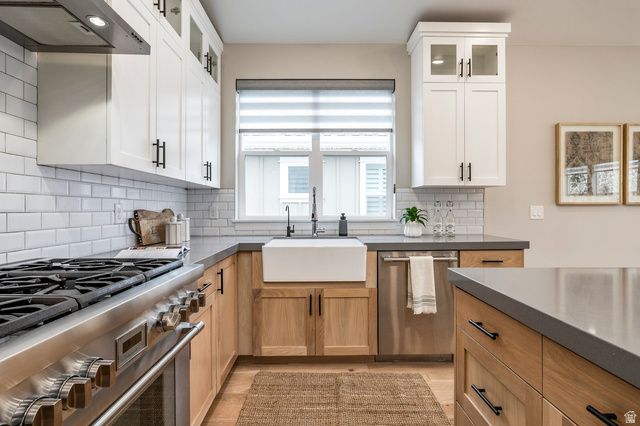 1670 E HOPKINS LN, Salt Lake City, UT 84108