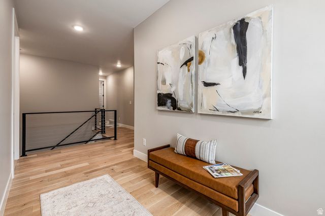 1670 E HOPKINS LN, Salt Lake City, UT 84108