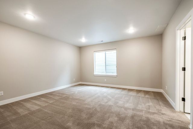 1670 E HOPKINS LN, Salt Lake City, UT 84108