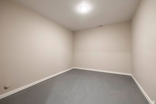 1670 E HOPKINS LN, Salt Lake City, UT 84108