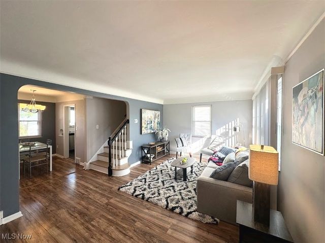 1530 E 254th Street, Euclid, OH 44117