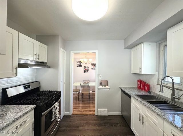 1530 E 254th Street, Euclid, OH 44117