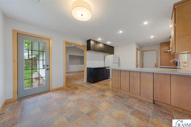 308 Tanager Road, Mankato, MN 56001