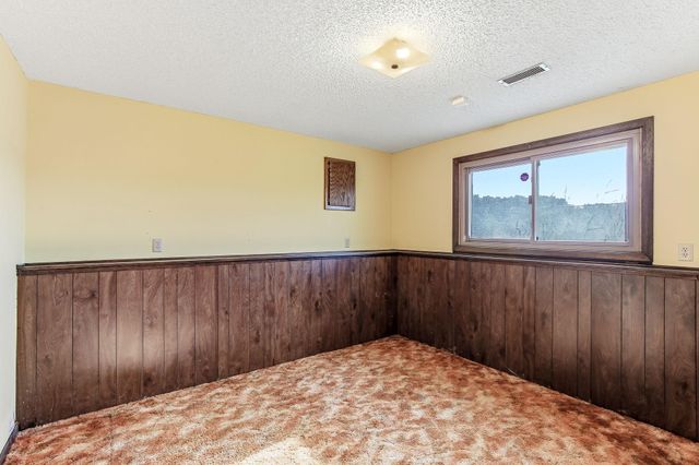 8009 Noble Avenue N, Brooklyn Park, MN 55443