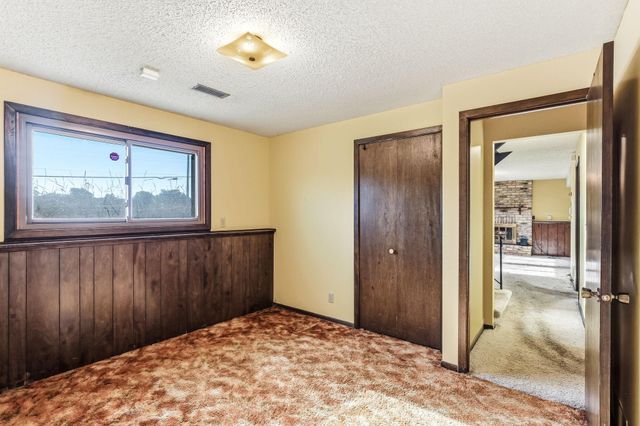 8009 Noble Avenue N, Brooklyn Park, MN 55443