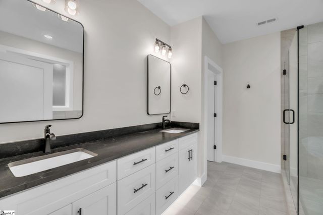 800 Glassy Road, Landrum, SC 29356