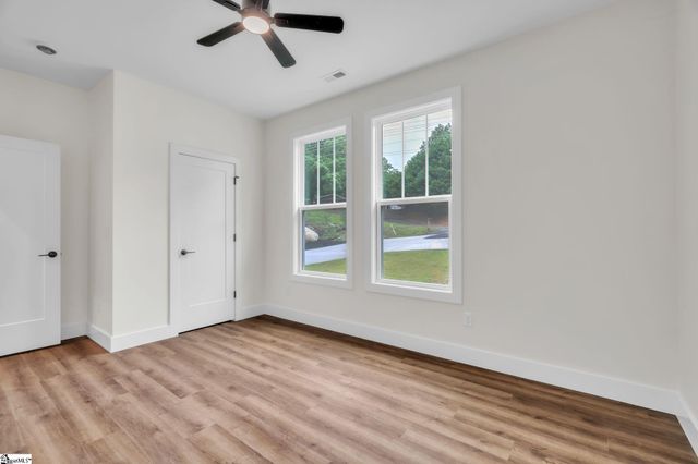 800 Glassy Road, Landrum, SC 29356