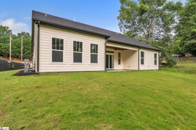 800 Glassy Road, Landrum, SC 29356