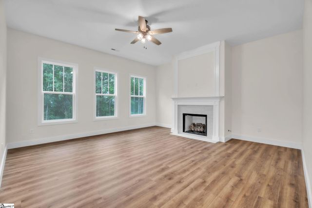 800 Glassy Road, Landrum, SC 29356