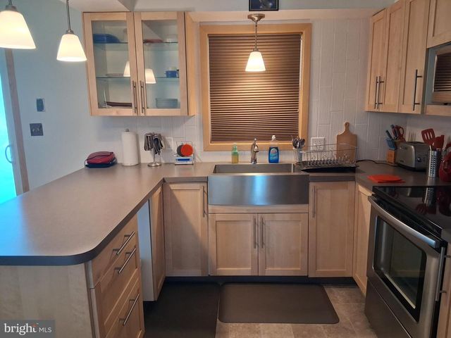 181 MOUNT NITTANY RD, Lemont, PA 16851