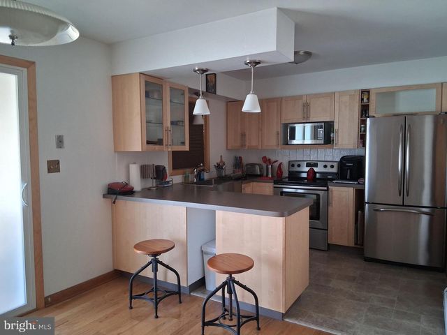 181 MOUNT NITTANY RD, Lemont, PA 16851