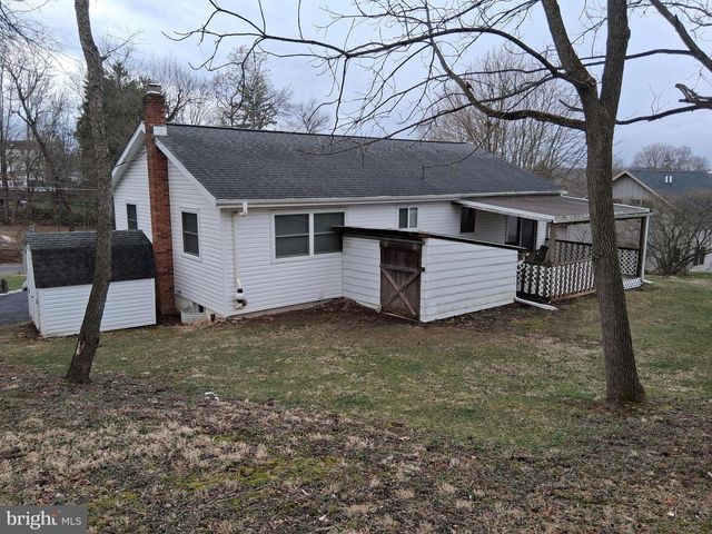 181 MOUNT NITTANY RD, Lemont, PA 16851