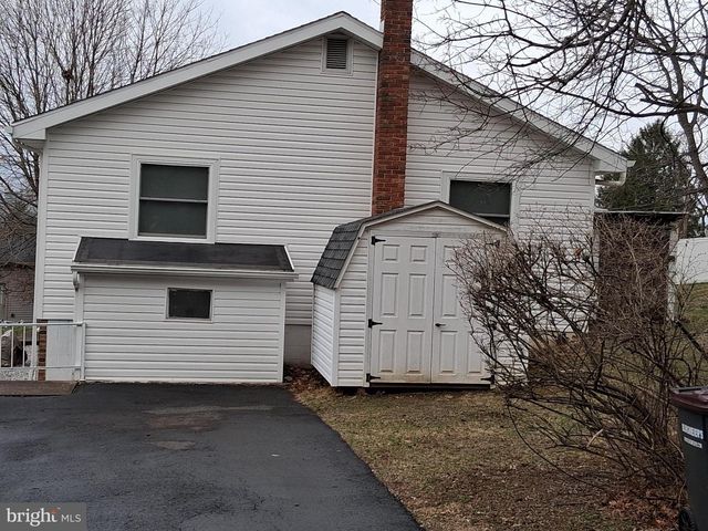 181 MOUNT NITTANY RD, Lemont, PA 16851