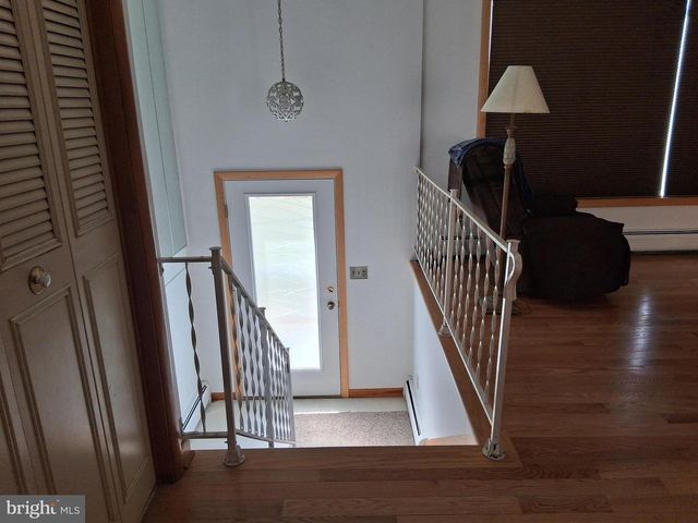 181 MOUNT NITTANY RD, Lemont, PA 16851