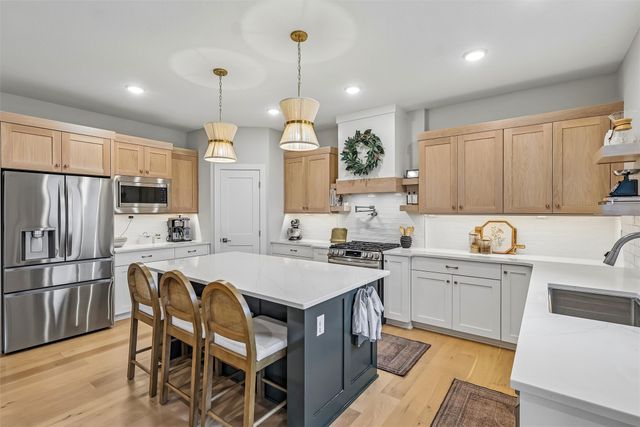 2805 NW 28th Street, Ankeny, IA 50023