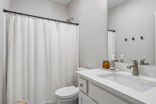 2805 NW 28th Street, Ankeny, IA 50023