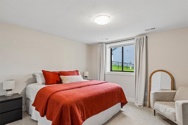 2805 NW 28th Street, Ankeny, IA 50023