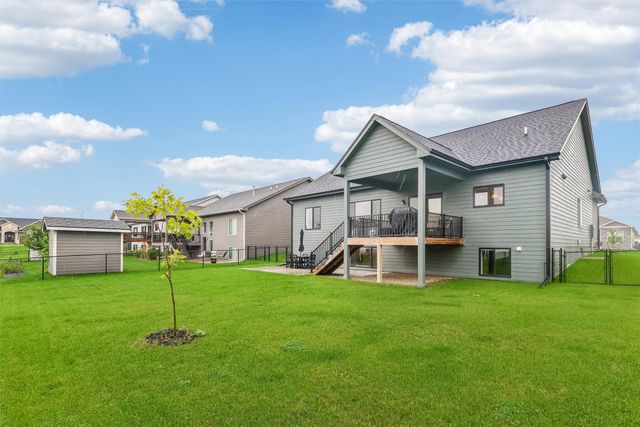 2805 NW 28th Street, Ankeny, IA 50023