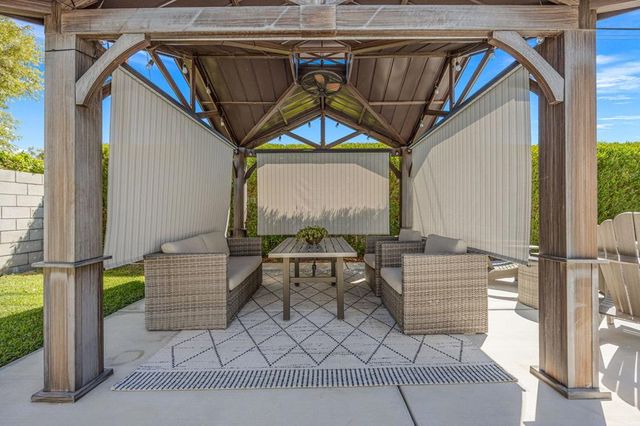 43769 Joshua Road, Palm Desert, CA 92260