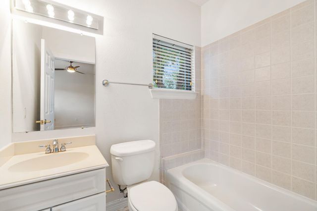 501 Detering Street, Houston, TX 77007