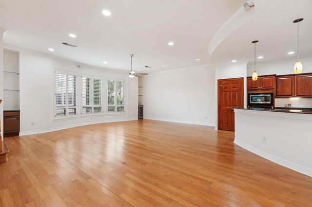 501 Detering Street, Houston, TX 77007