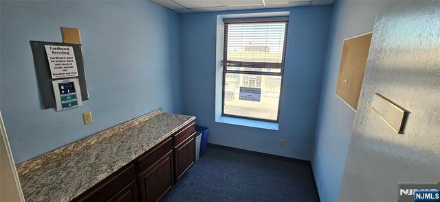 1019 Broad Street, Newark, NJ 07102