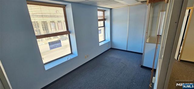 1019 Broad Street, Newark, NJ 07102