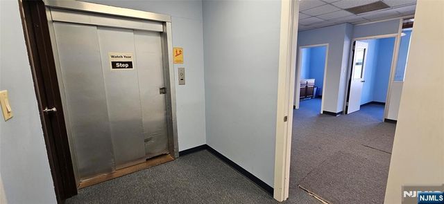 1019 Broad Street, Newark, NJ 07102