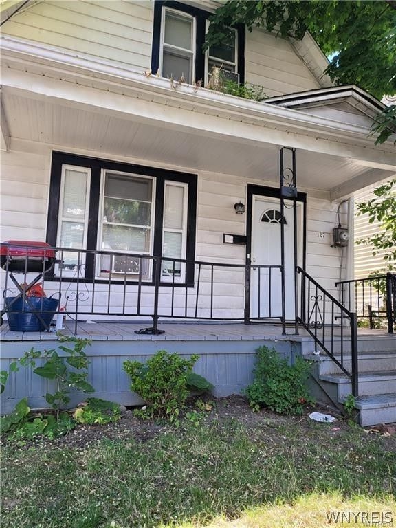 127 Royal Avenue, Buffalo, NY 14207