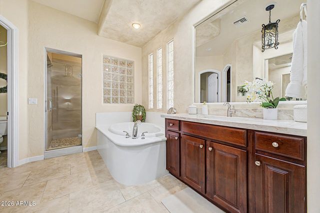 816 W Sycamore Court, Litchfield Park, AZ 85340