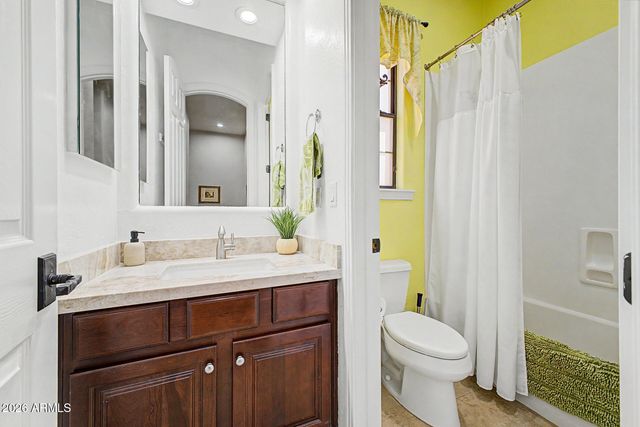 816 W Sycamore Court, Litchfield Park, AZ 85340