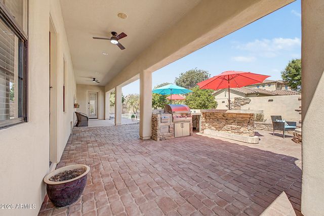 816 W Sycamore Court, Litchfield Park, AZ 85340