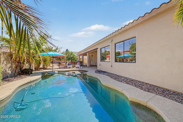 816 W Sycamore Court, Litchfield Park, AZ 85340