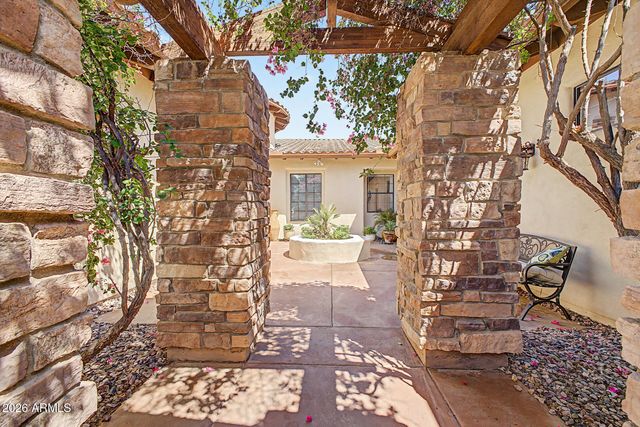 816 W Sycamore Court, Litchfield Park, AZ 85340