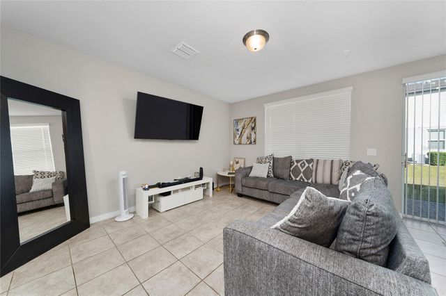 2043 HAREBELL LANE, Ocoee, FL 34761