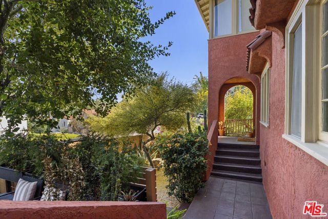 1501 Westerly Terrace, Los Angeles, CA 90026