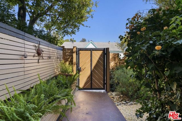 1501 Westerly Terrace, Los Angeles, CA 90026