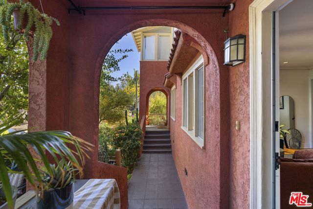 1501 Westerly Terrace, Los Angeles, CA 90026