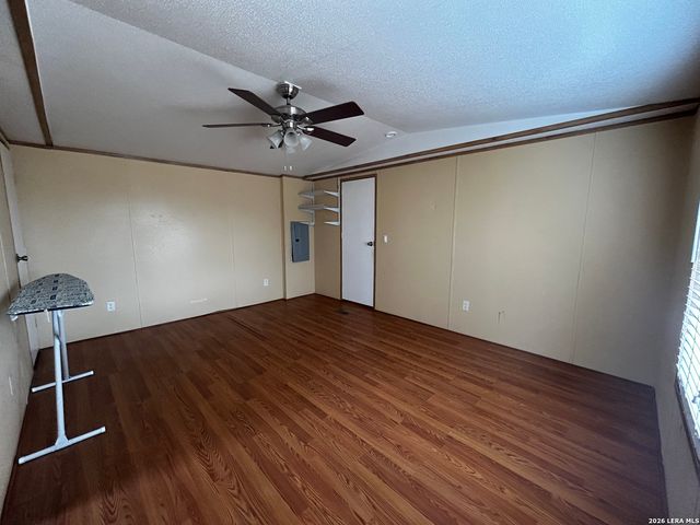 1207 Orange St, Jourdanton, TX 78026