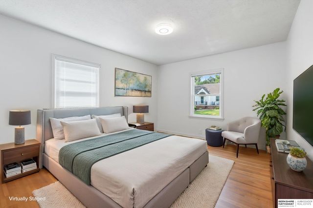 6335 William Street, Omaha, NE 68106