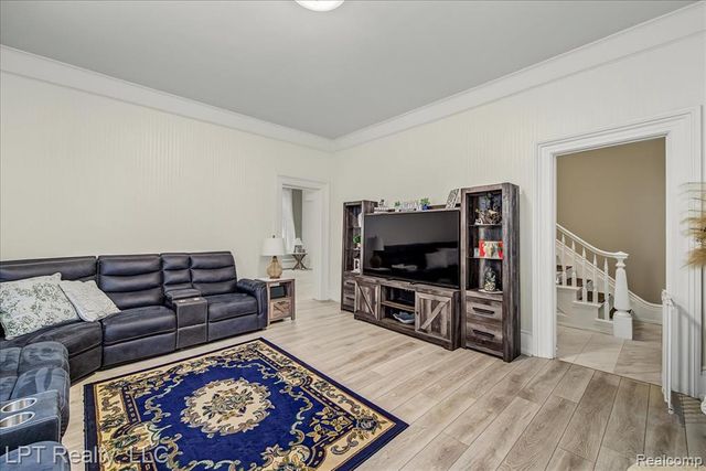 206 N Macomb Street, Monroe, MI 48162