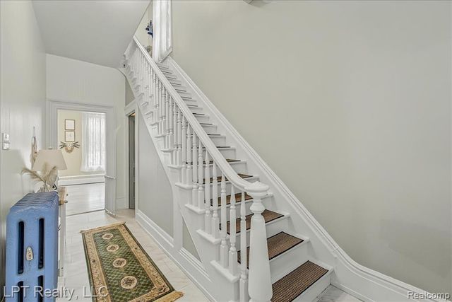 206 N Macomb Street, Monroe, MI 48162