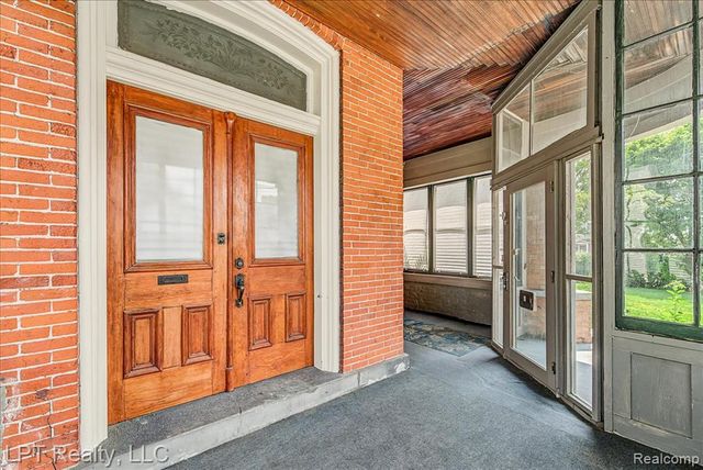 206 N Macomb Street, Monroe, MI 48162