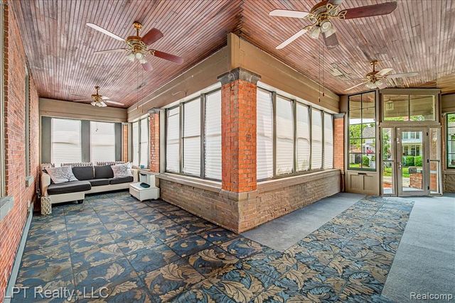 206 N Macomb Street, Monroe, MI 48162