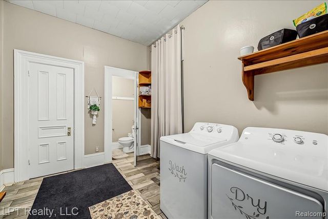 206 N Macomb Street, Monroe, MI 48162