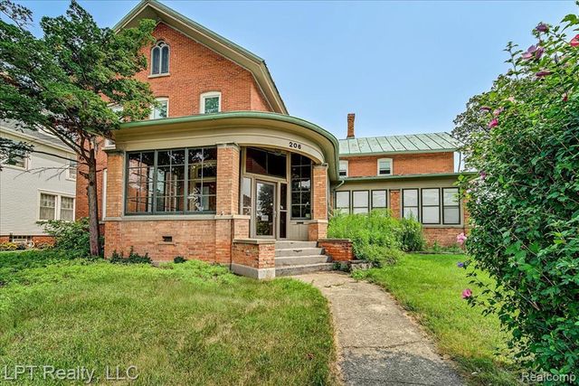 206 N Macomb Street, Monroe, MI 48162